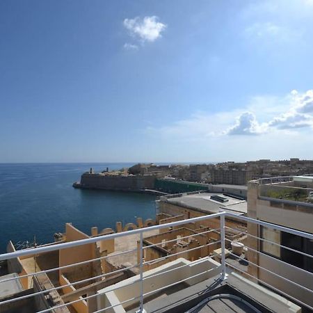 Vallettadreamsuites Groud Floor Shared Sea View Rooof Terrace 外观 照片